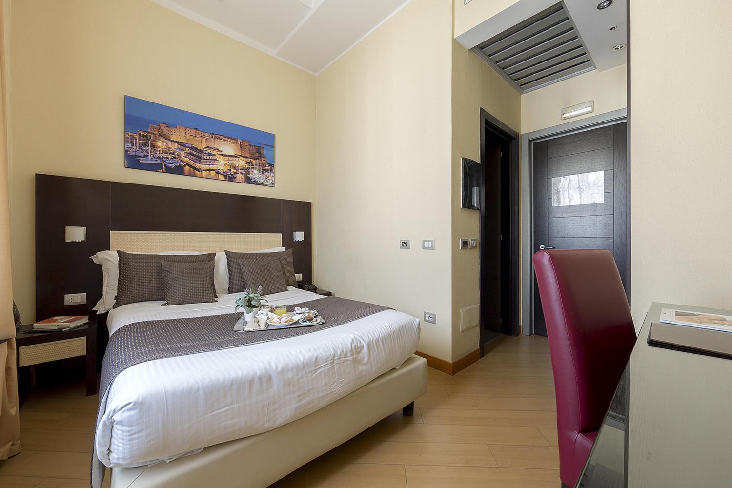 Hotel Naples Exterior photo
